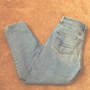 Stylish straight leg stretch mom jeans